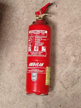 Extincteur à poudre 2 kg