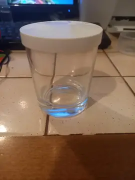 verres avec son couvercle