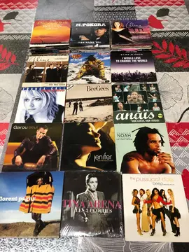 lot de 35 CD 2 titres