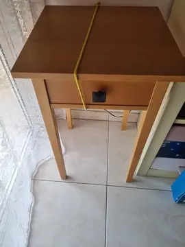 table d'appoint ou table de nuit