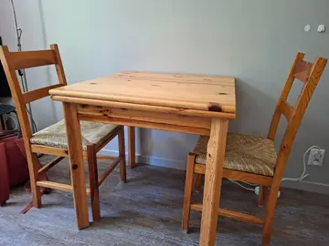 table pin