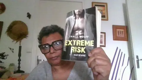 donne plusieurs livres en très bon état