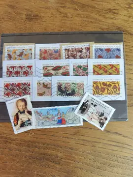 2019 série timbres France.. tissus+++