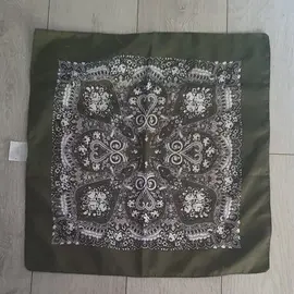 Bandana kaki
