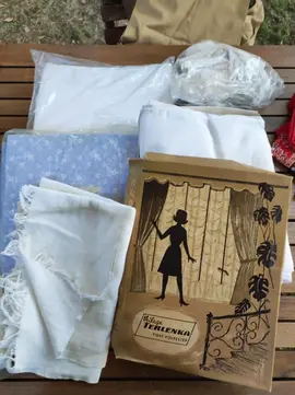 lot de draps, voilages vintage
