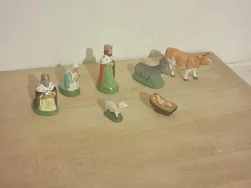 Personnages de crèches de Noël
