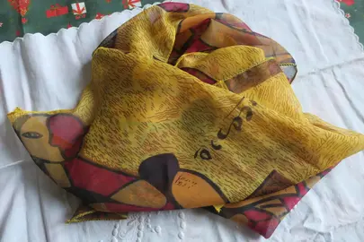 ECHARPE femme, en nylon, motifs Picasso