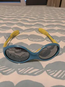 Lunettes soleil enfant 2-3 ans