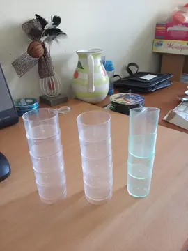 Verres en plastique