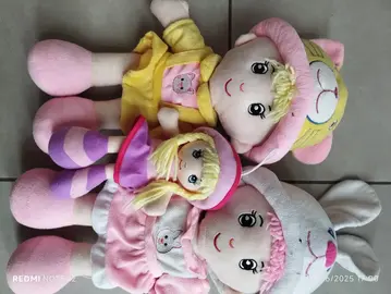 peluches (f)