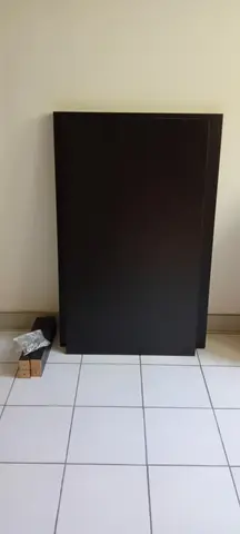 Grande table basse noire IKEA