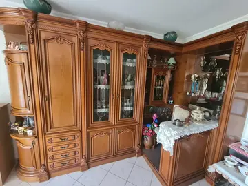 donne meuble salle à manger, avec bar intégré