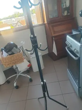 porte manteau ,ou porte vêtements