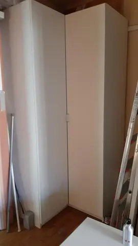 armoire d'angle