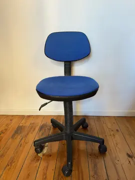 Chaise à hauteur réglable