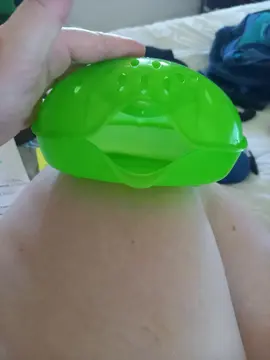 maison en plastique très bon état pour petit hamster