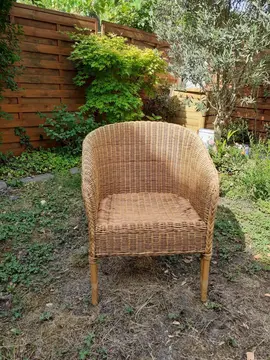 fauteuil en osier vintage