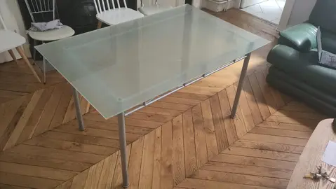 table en verre