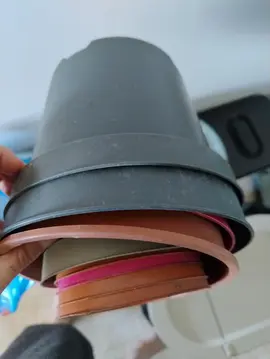 pots en plastique