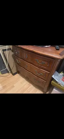 commode à tiroirs