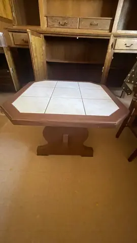 TABLE BASSE