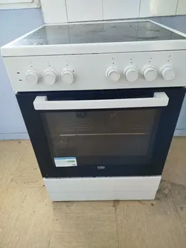 cuisinière électrique avec table a induction