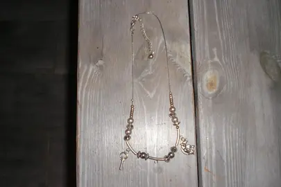 collier fantaisie/ange