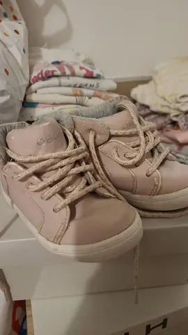 basket bébé fille taille 21