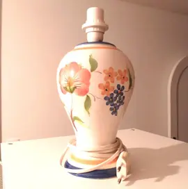 Pied de lampe de chevet