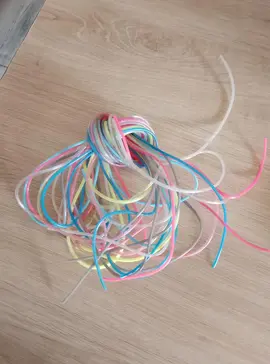 Fils à scoubidou