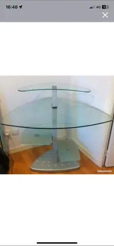 bureau d’angle en verre
