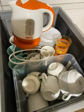 tasses à café + bouilloire