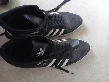 basket Adidas 41 1/3