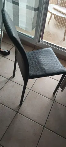 2 chaises bois/simili