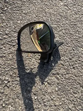 miroir intérieur de voiture