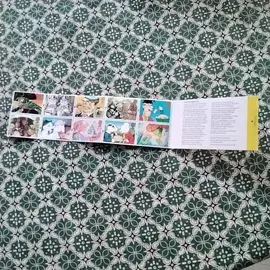 donne timbres collection anglais carnet