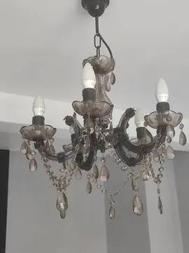 Luminaire / lustre avec les ampoules