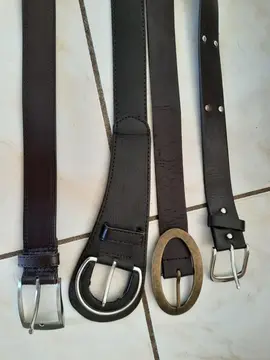 4 ceintures en cuir