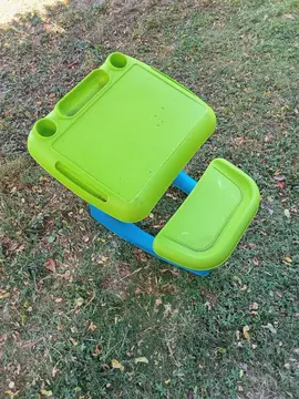 Table d'extérieur pour enfant