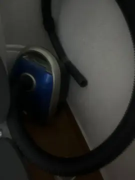 frigo + étagère + aspirateur