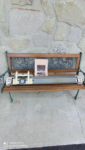 machine à tricoter