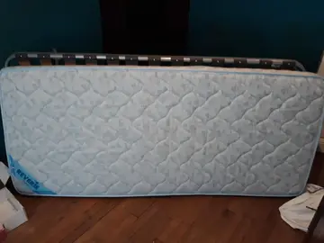 matelas 1 place très bonne literie