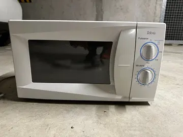 micro-ondes 900w