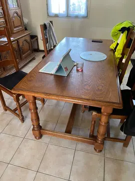 donne buffet et table en chêne