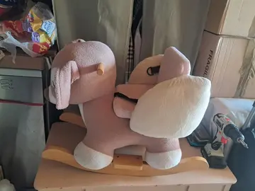 Peluche bascule première âge