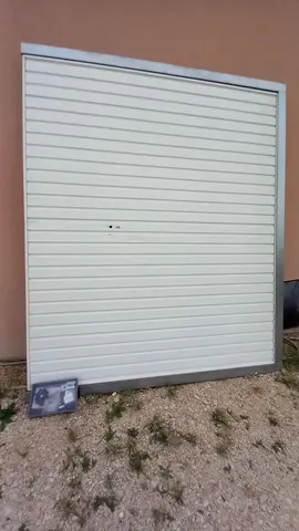 Porte de garage basculante