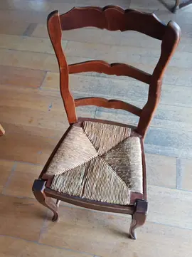 Deux chaises assise en paille