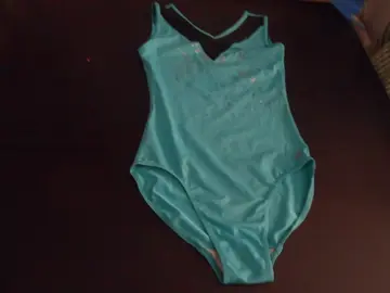maillot de bain femme ou jeune fille 34