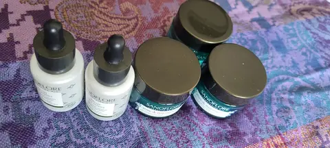 flacons pots vides pour cosmétiques