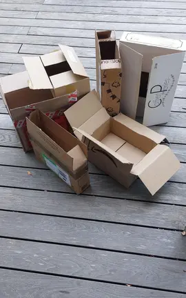 cartons et enveloppes à bulles